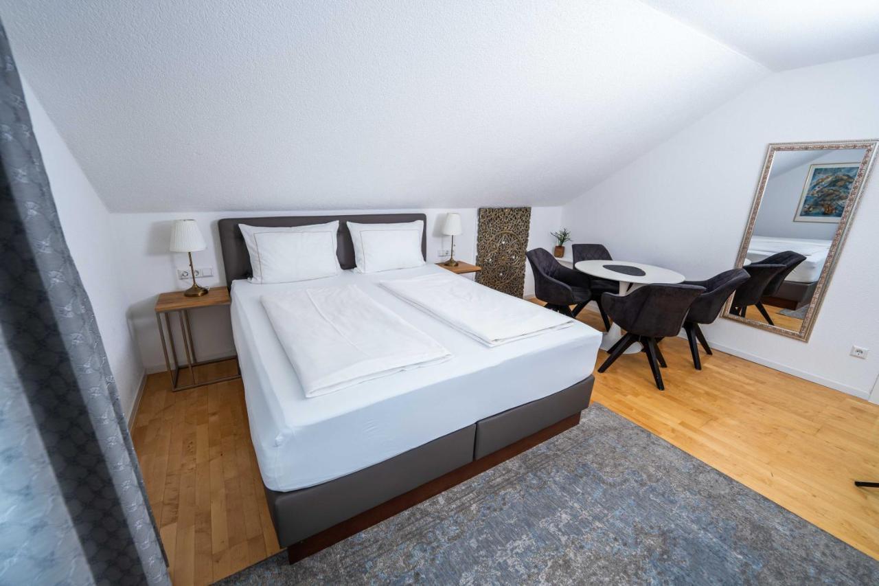 Fn L7 Klimatisiert-mit Kueche Appartement