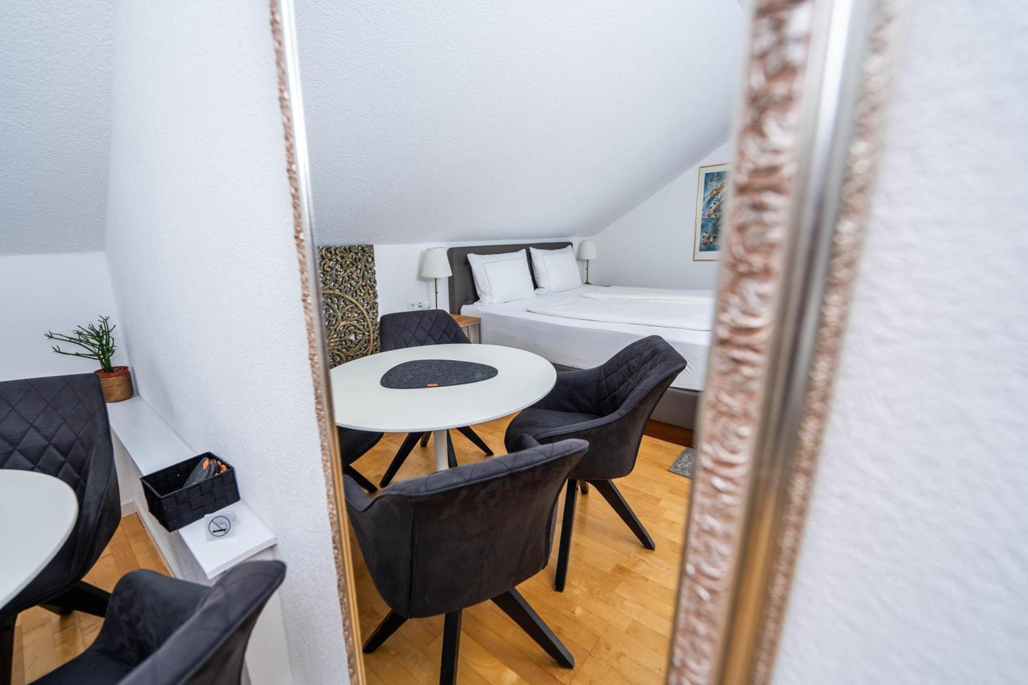 Appartement Fn L7 Klimatisiert-mit Kueche